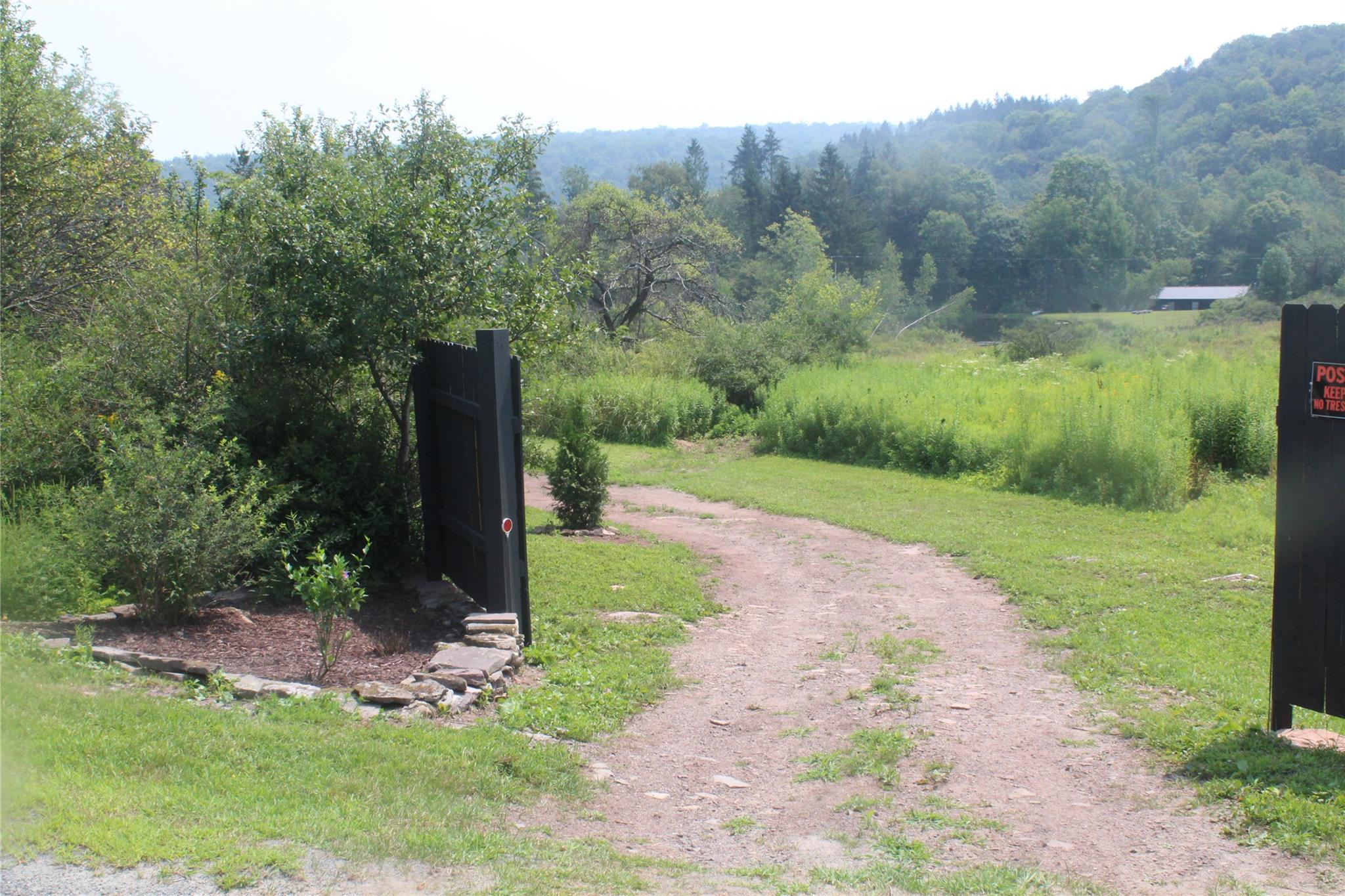Dutch Hill