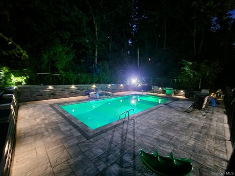 15 Duelk Avenue Monroe NY 10950