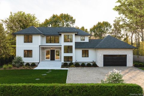 26 Pine Tree Road Southampton NY 11968