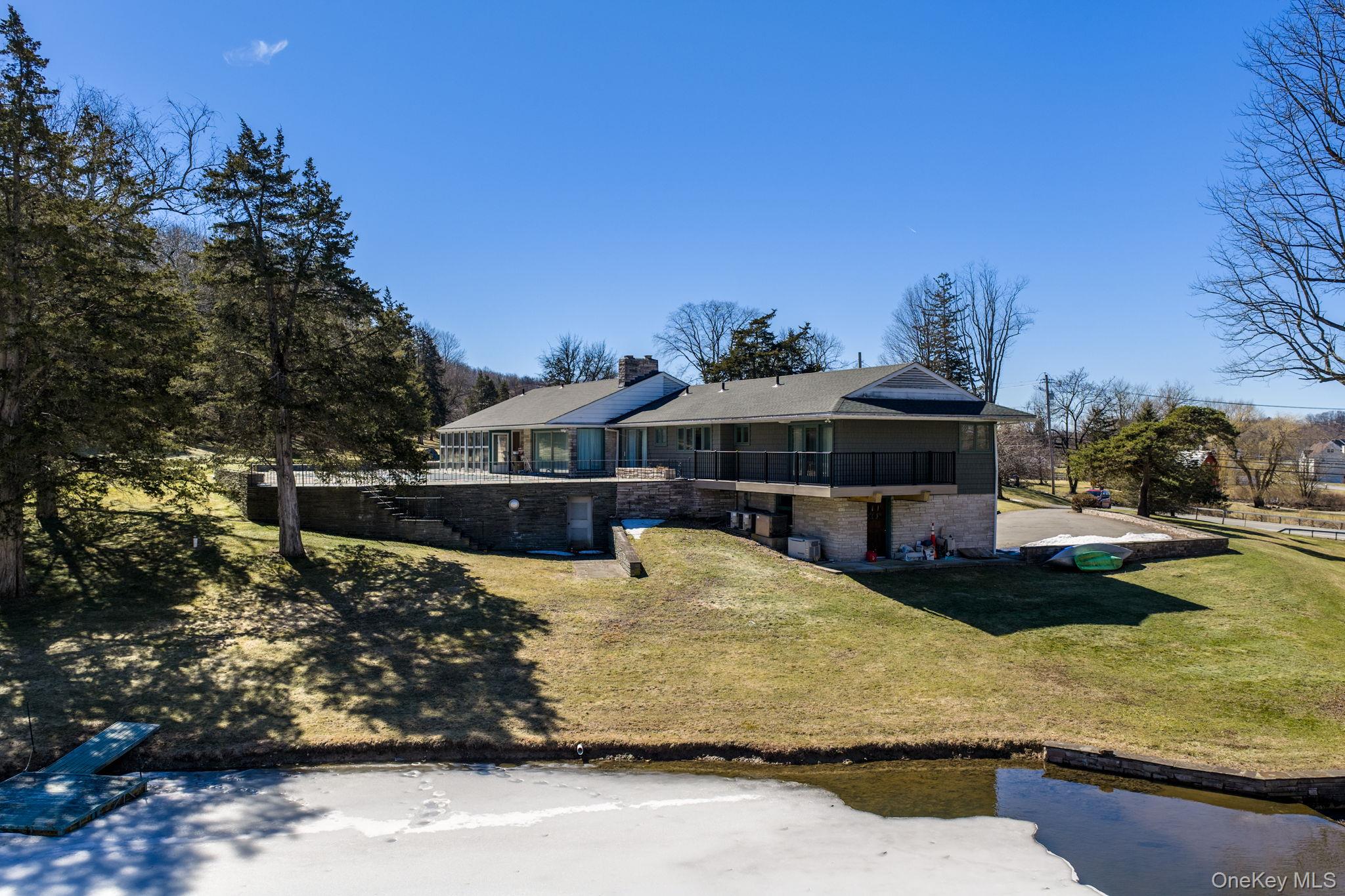 736 State Route 94 N