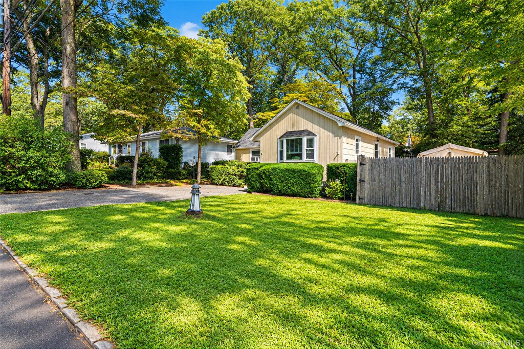 Photo of 7 Beacon Drive, Sound Beach, NY 11789 (MLS # 1049434)