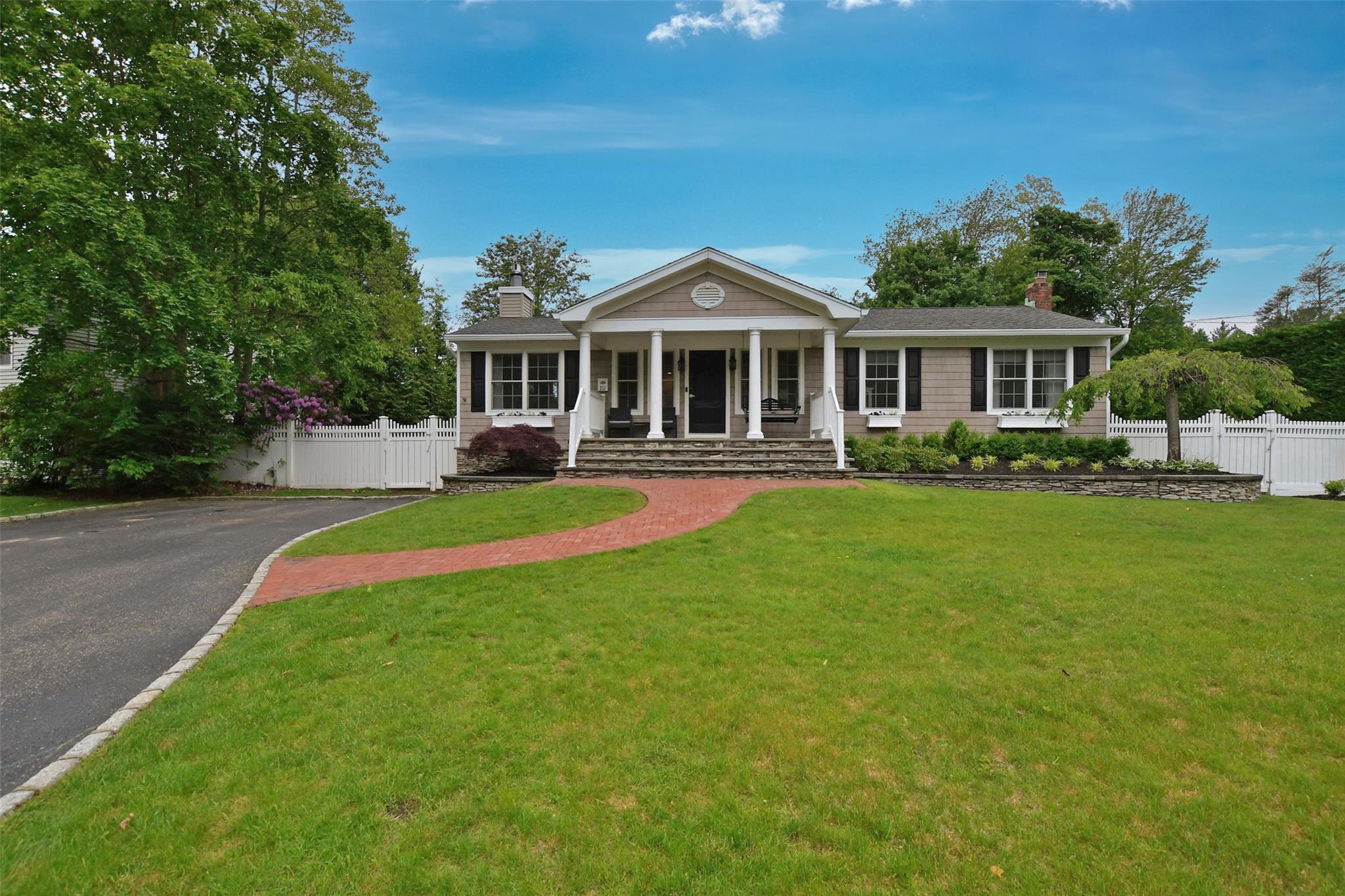 213 Glenwood Lane, Port Jefferson, New York image 3