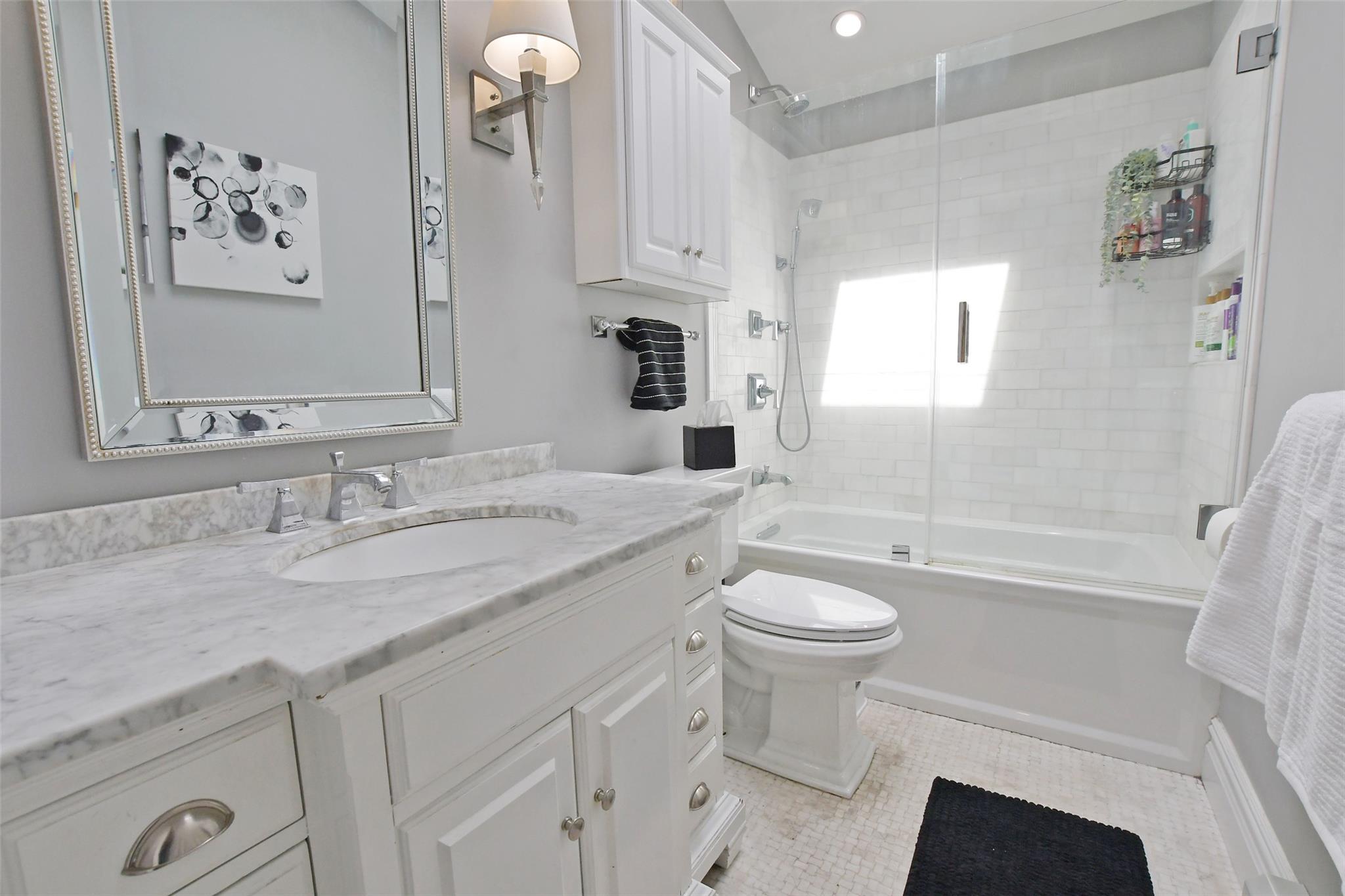213 Glenwood Lane, Port Jefferson, New York image 20