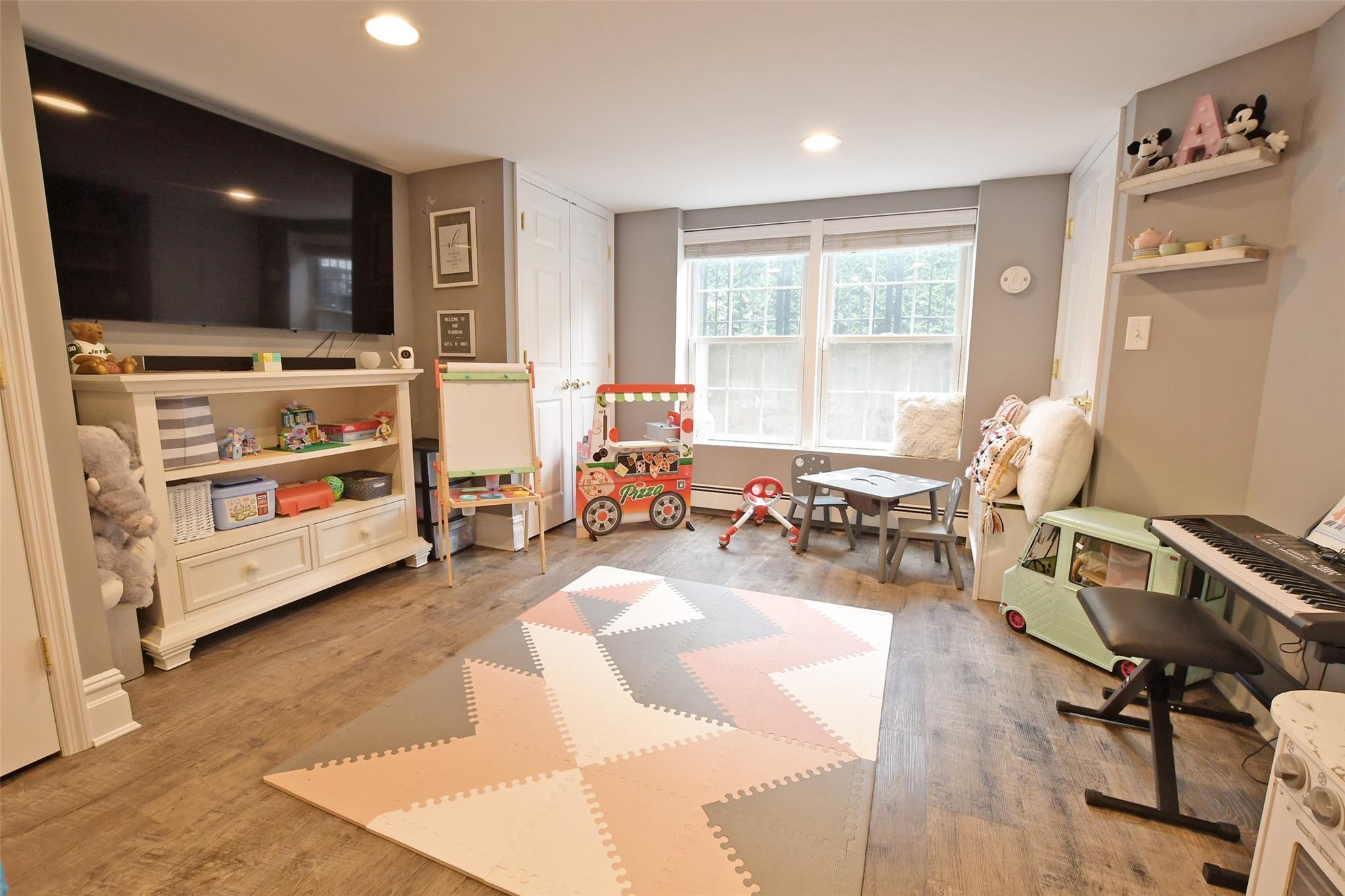 213 Glenwood Lane, Port Jefferson, New York image 28