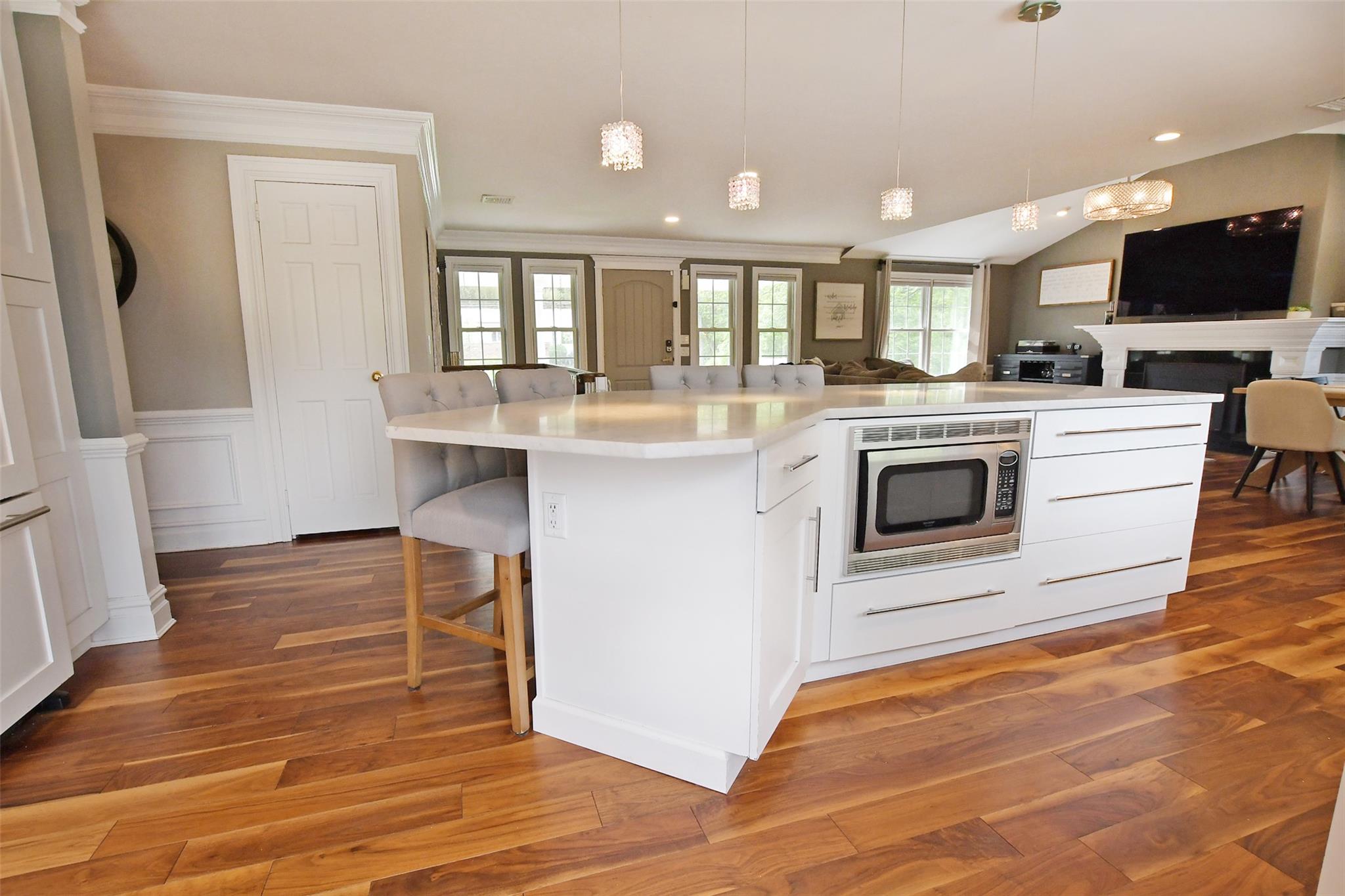213 Glenwood Lane, Port Jefferson, New York image 17