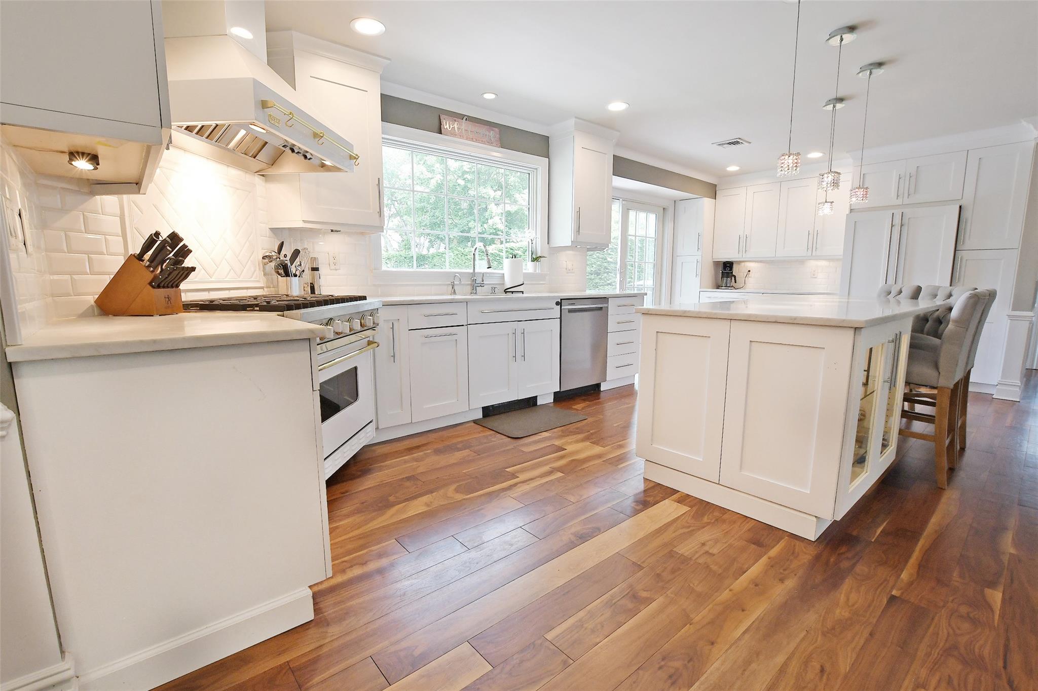 213 Glenwood Lane, Port Jefferson, New York image 12