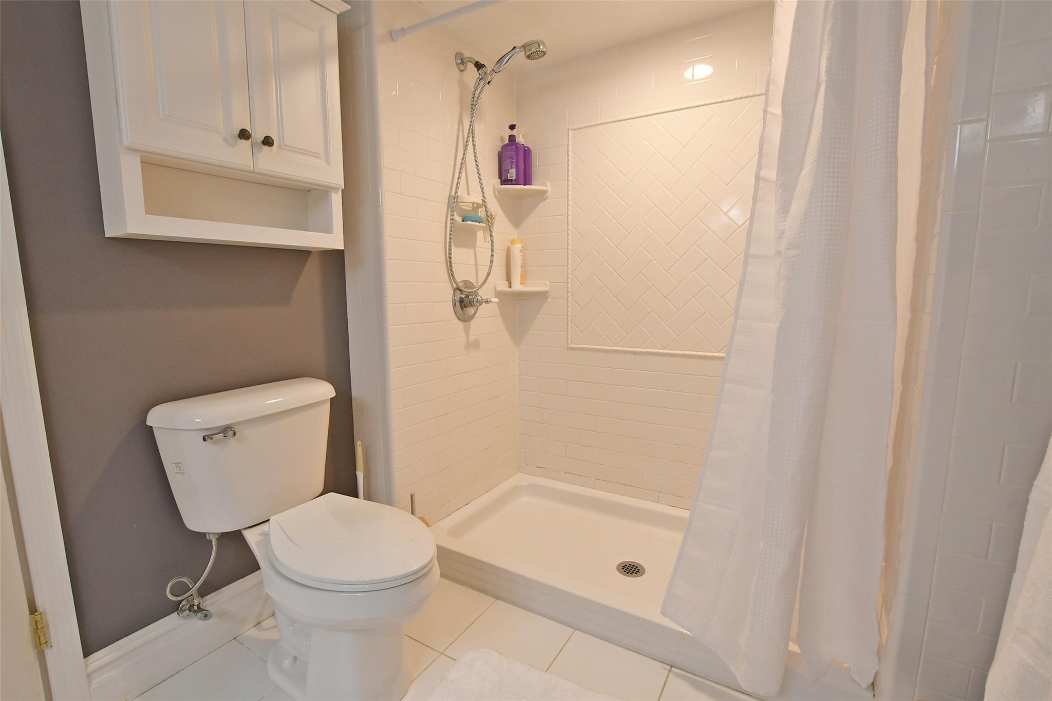 213 Glenwood Lane, Port Jefferson, New York image 26