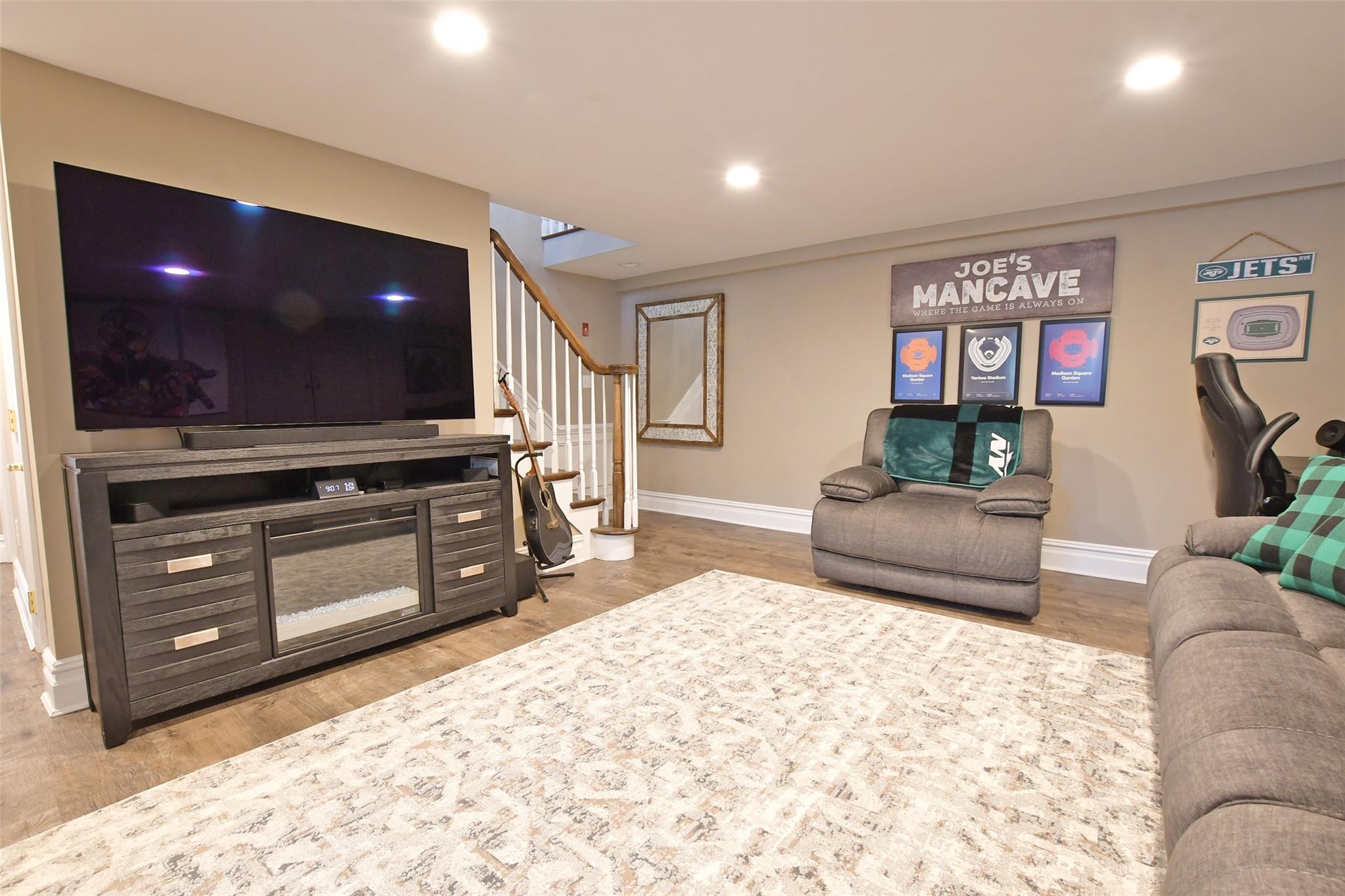 213 Glenwood Lane, Port Jefferson, New York image 24