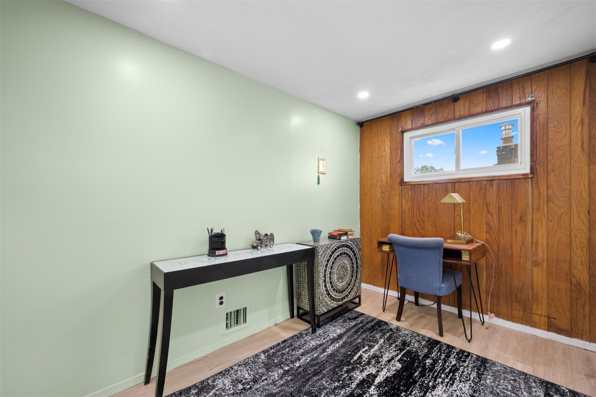 21 Westgate Road, Massapequa Park, New York image 40