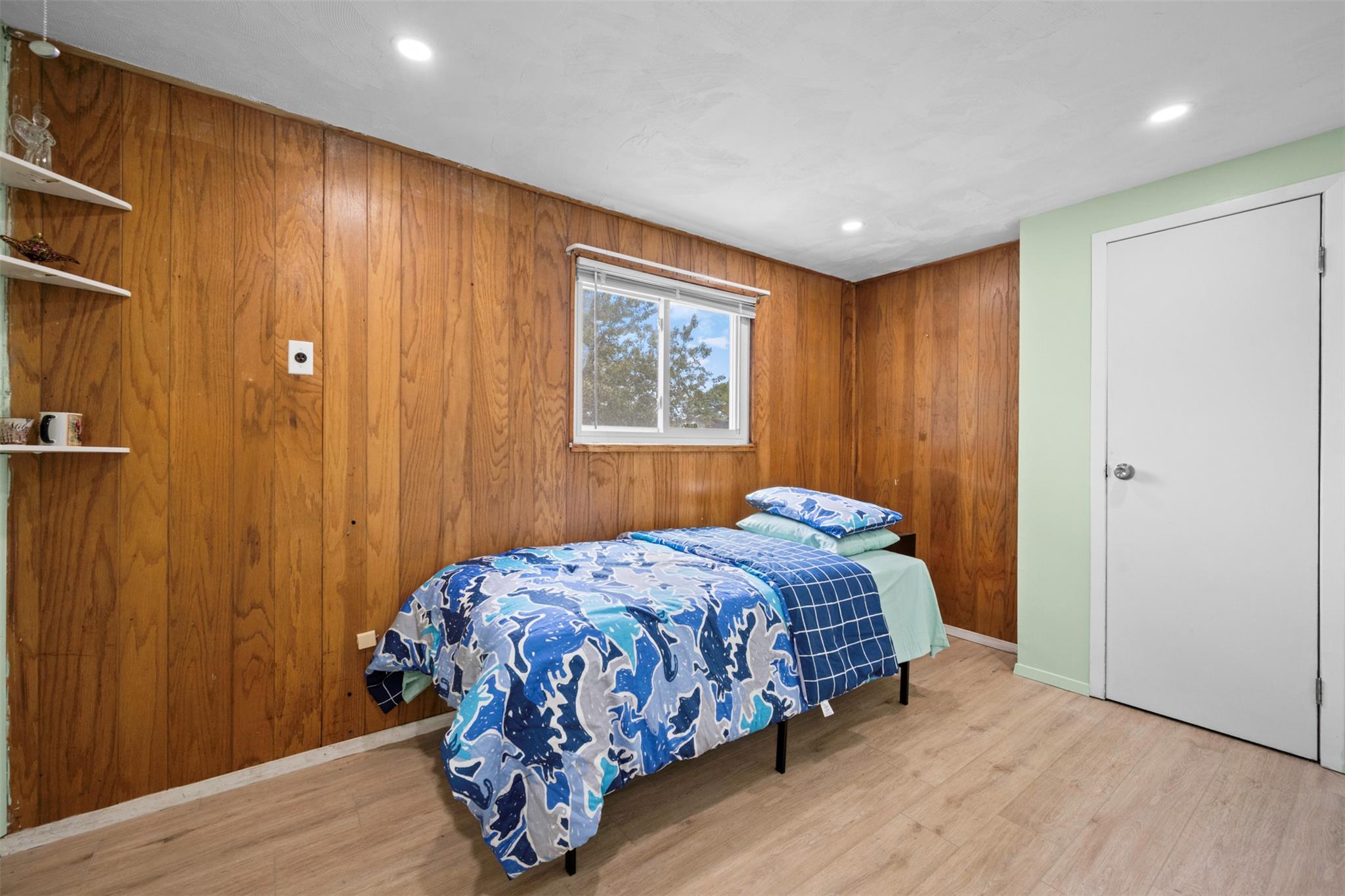 21 Westgate Road, Massapequa Park, New York image 26