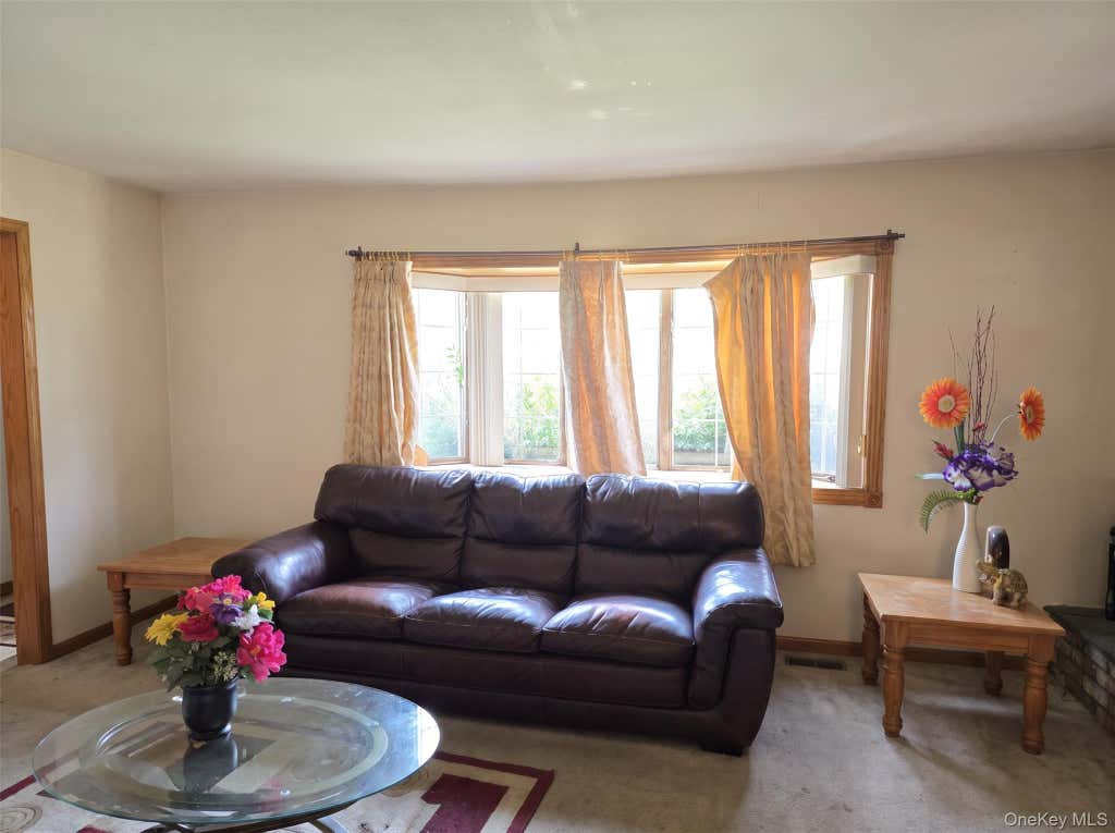 Photo of 147 Miller Road RD, Hicksville, NY 11801 (MLS # 1039376)