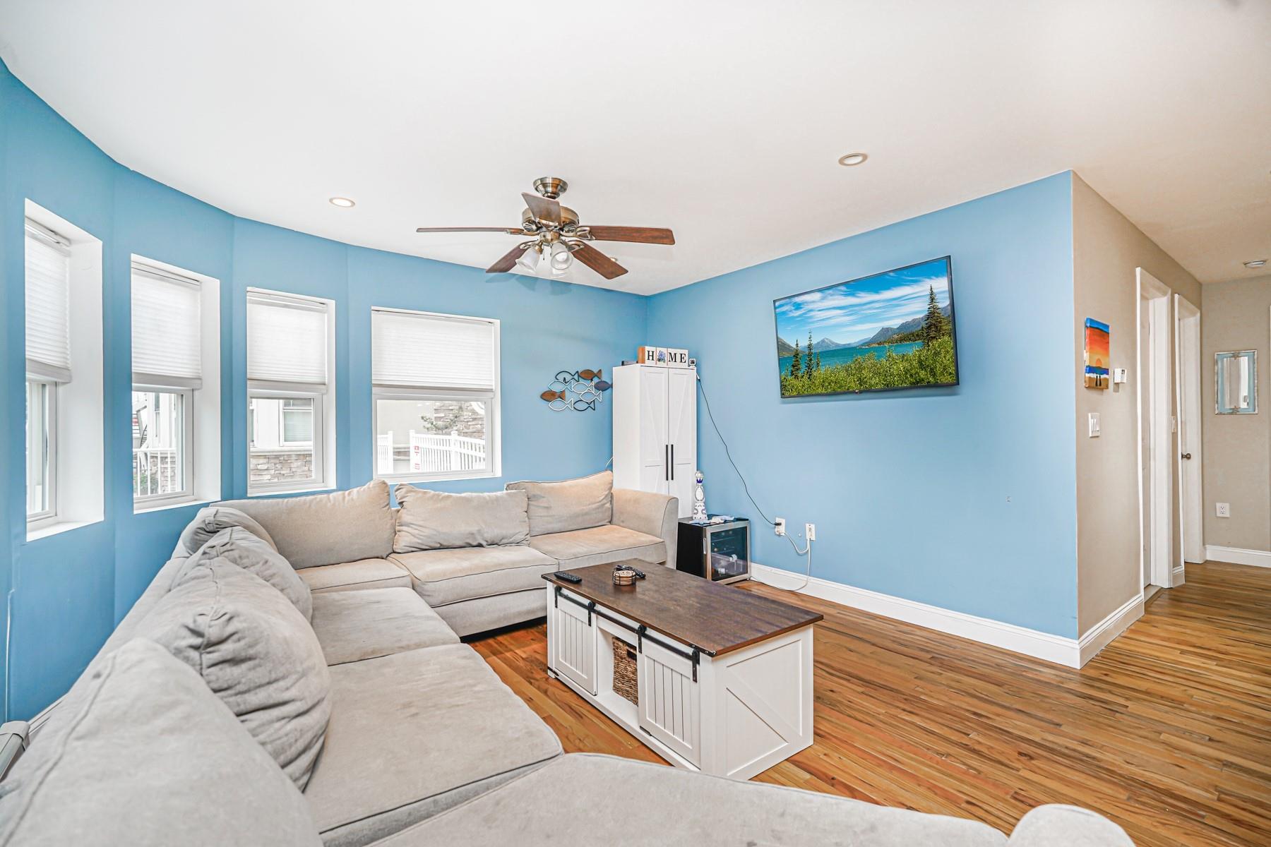 175 Beach 100th Street #8A, Rockaway Beach, New York image 11