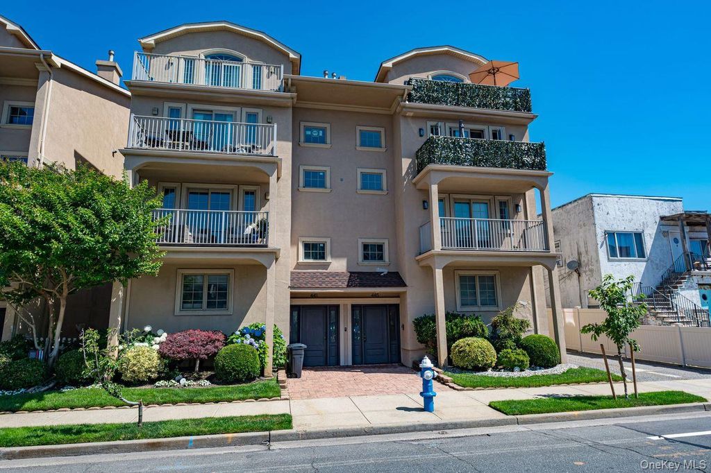 Photo of 441 E Broadway #A, Long Beach, NY 11561 (MLS # 1024108)