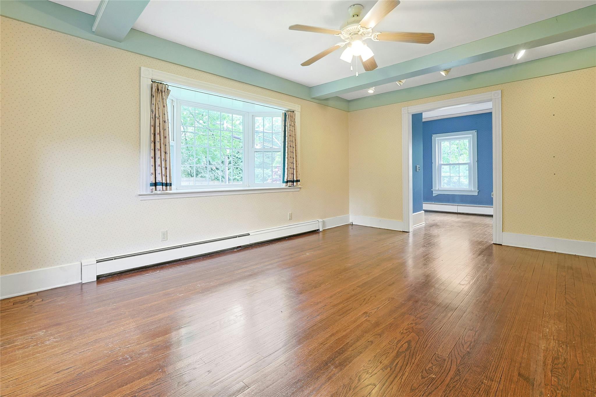 375 Quaker Road, Chappaqua, New York image 9