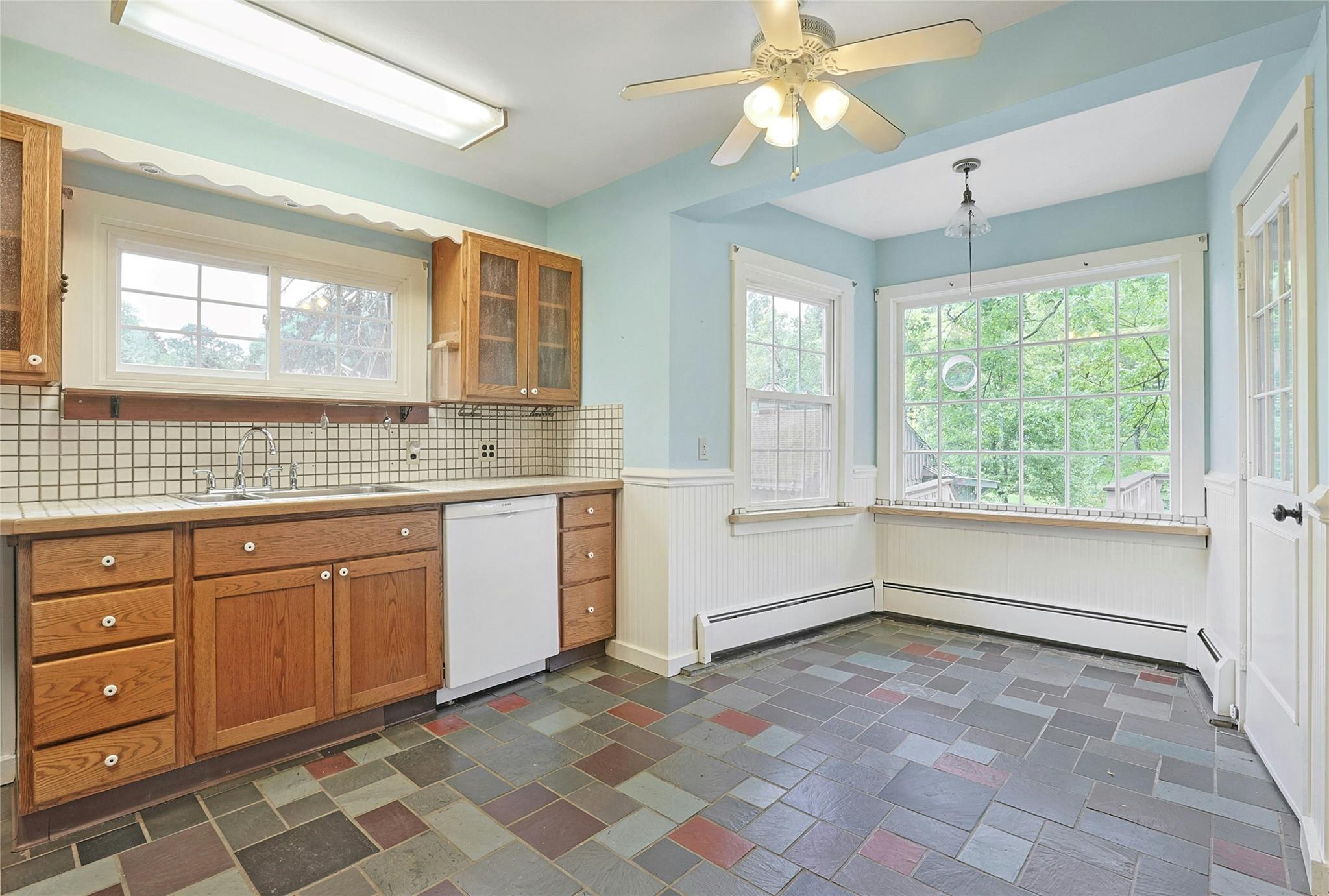 375 Quaker Road, Chappaqua, New York image 15