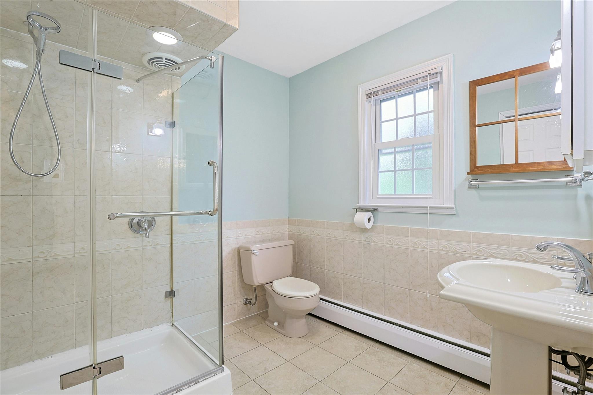 375 Quaker Road, Chappaqua, New York image 22
