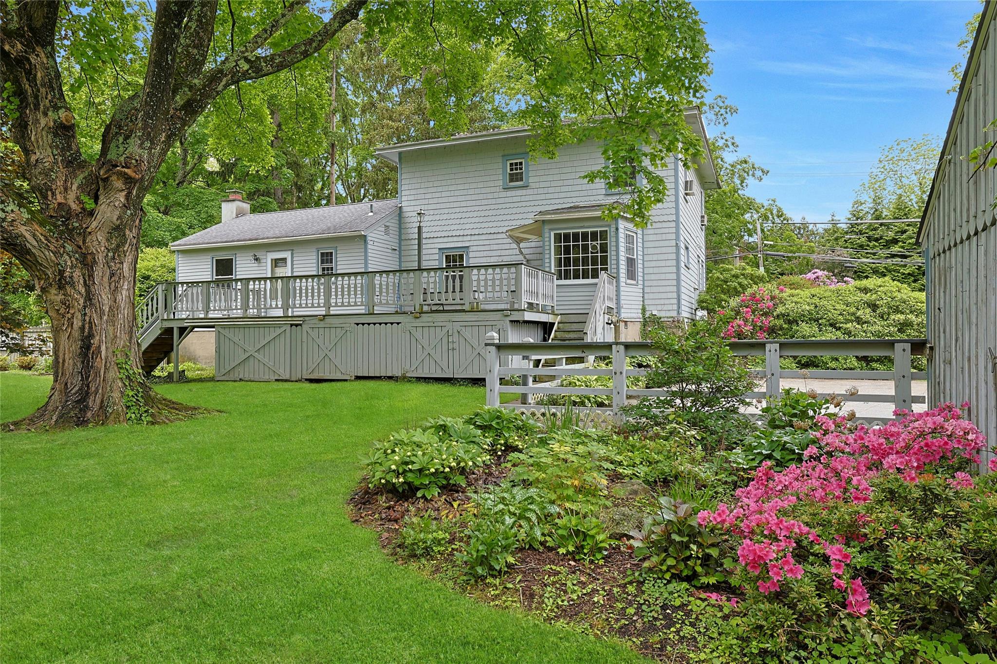 375 Quaker Road, Chappaqua, New York image 3
