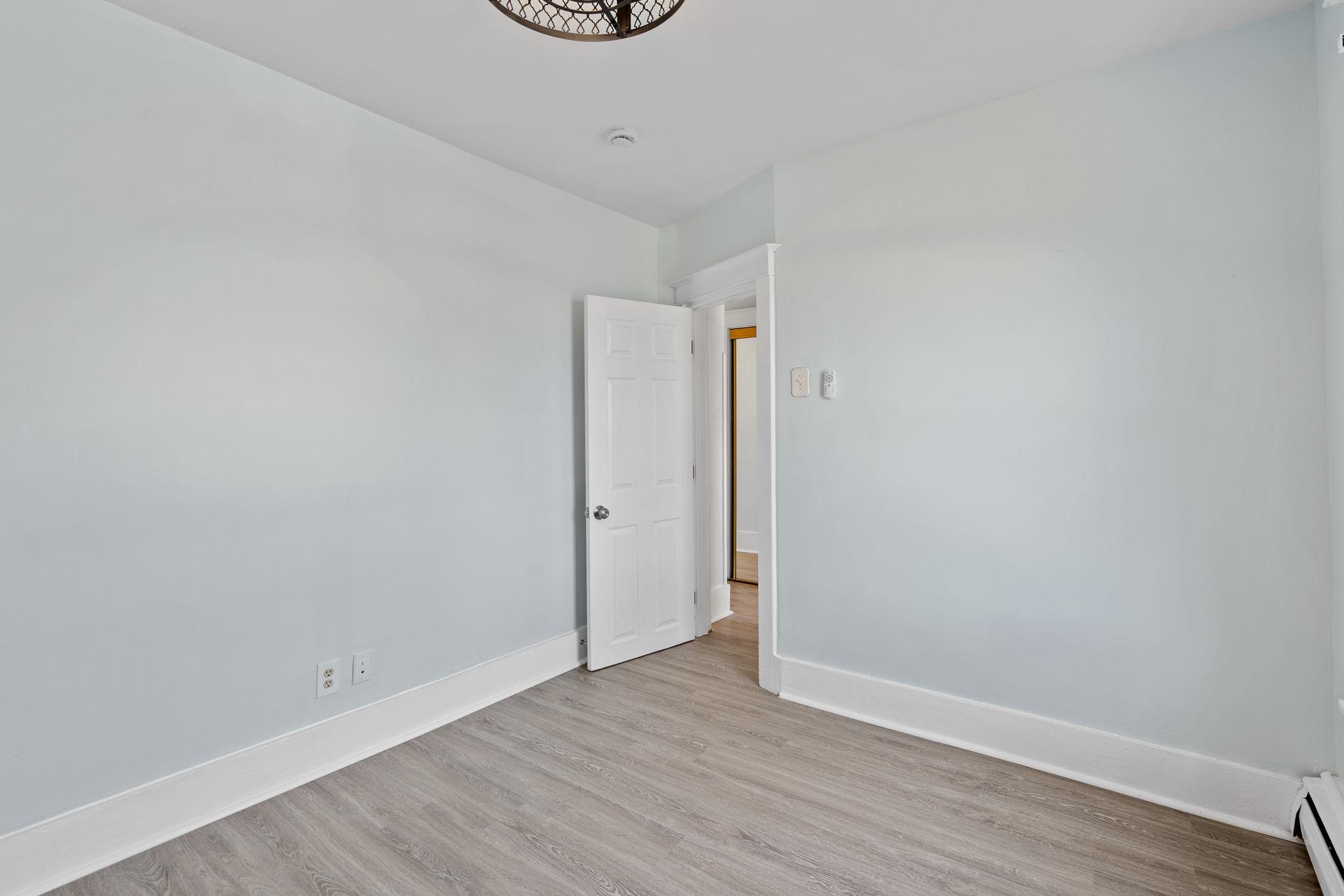 29 Thompson Street, Port Jervis, New York image 17