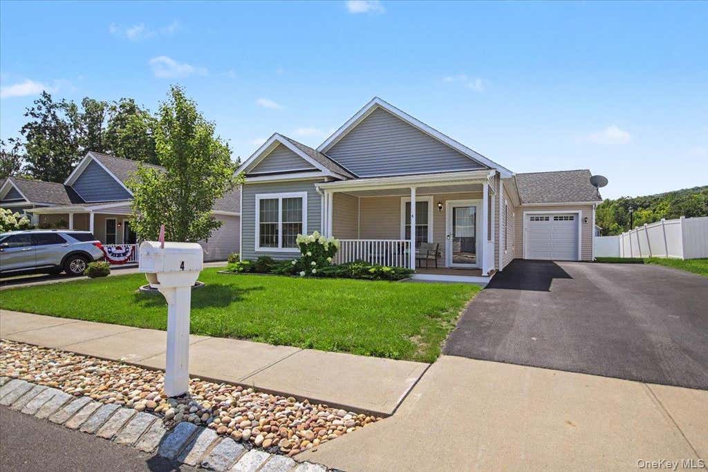 Photo of 4 Alex Court, Highland, NY 12528 (MLS # 1042078)