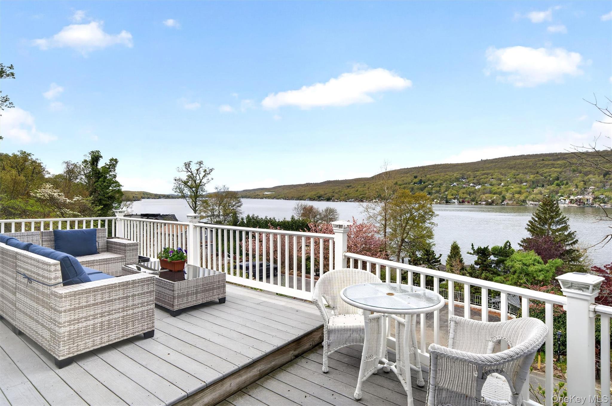 66 Edgemere Avenue