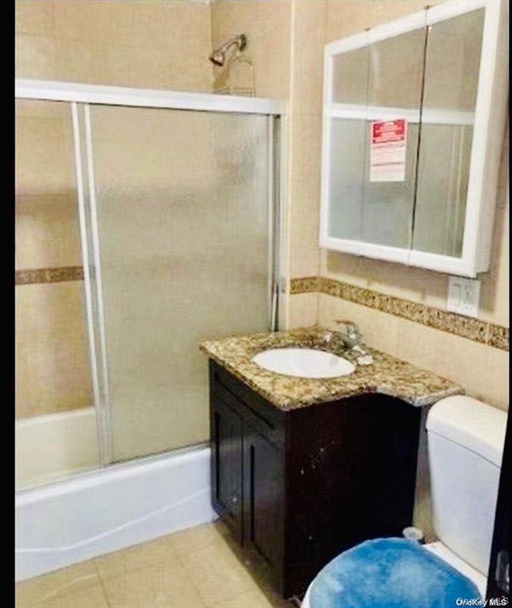 Photo of 82-25 Queens Blvd Blvd #6D, Elmhurst, NY 11373 (MLS # 965735)