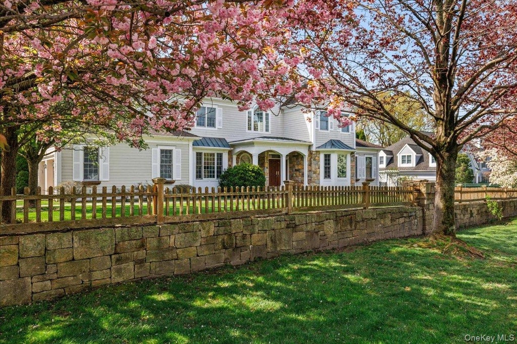Photo of 68 Stonewall Circle, West Harrison, NY 10604 (MLS # 1055829)