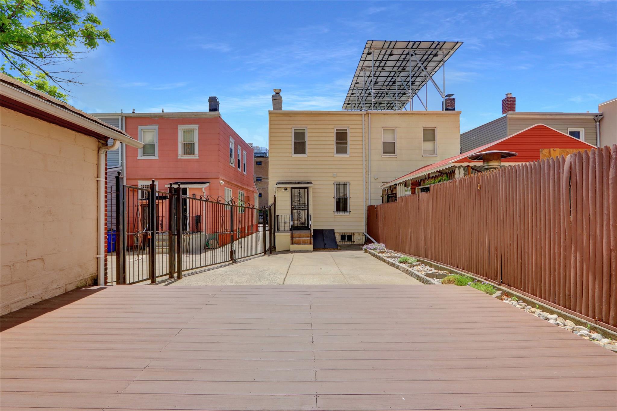62-33 59th Drive, Maspeth, New York image 18