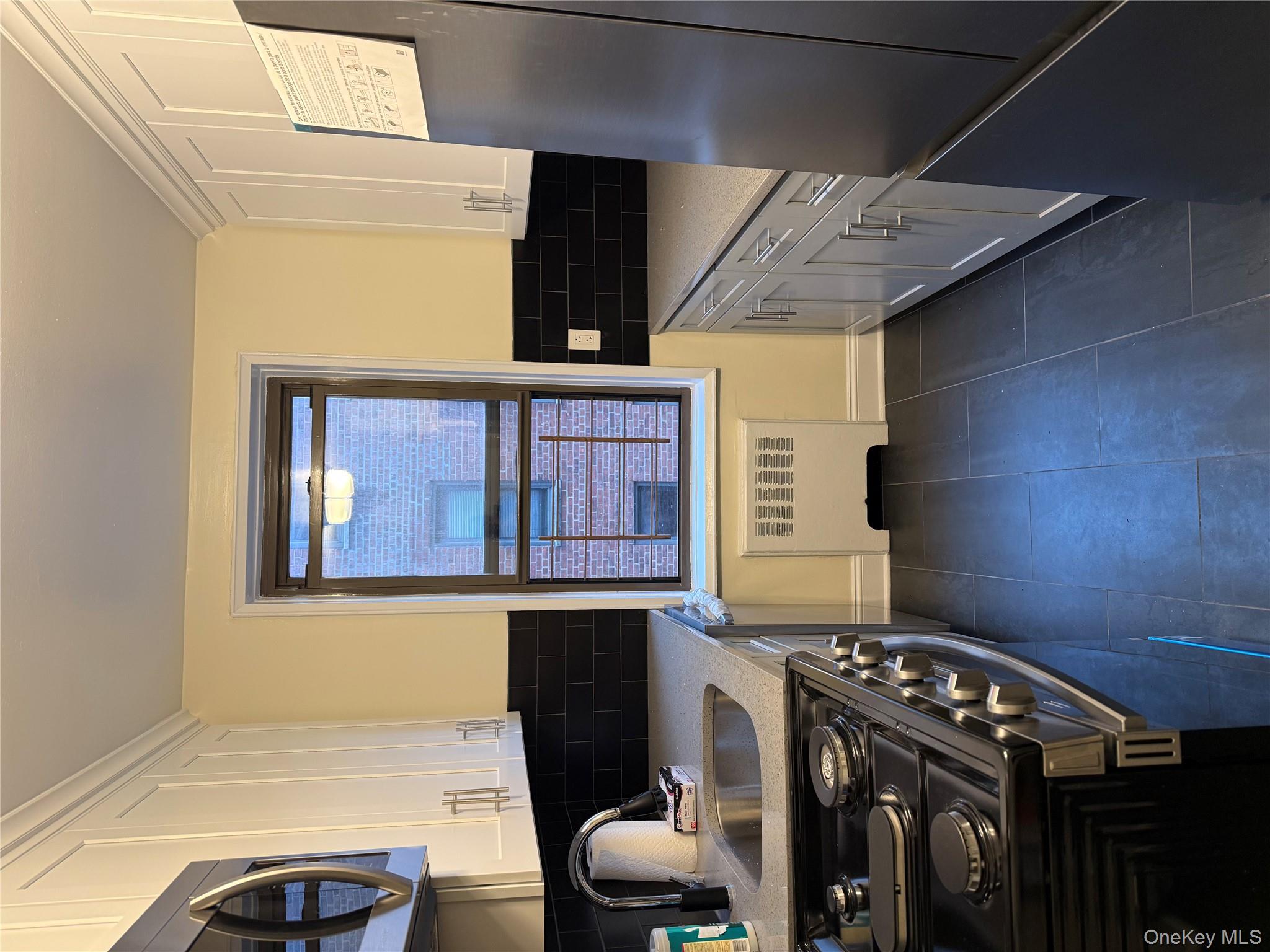 555 McLean Avenue 5A