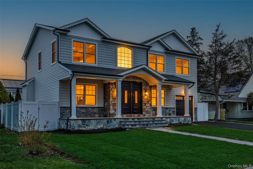 Photo of 12 Patience Lane, Westbury, NY 11590 (MLS # 987750)