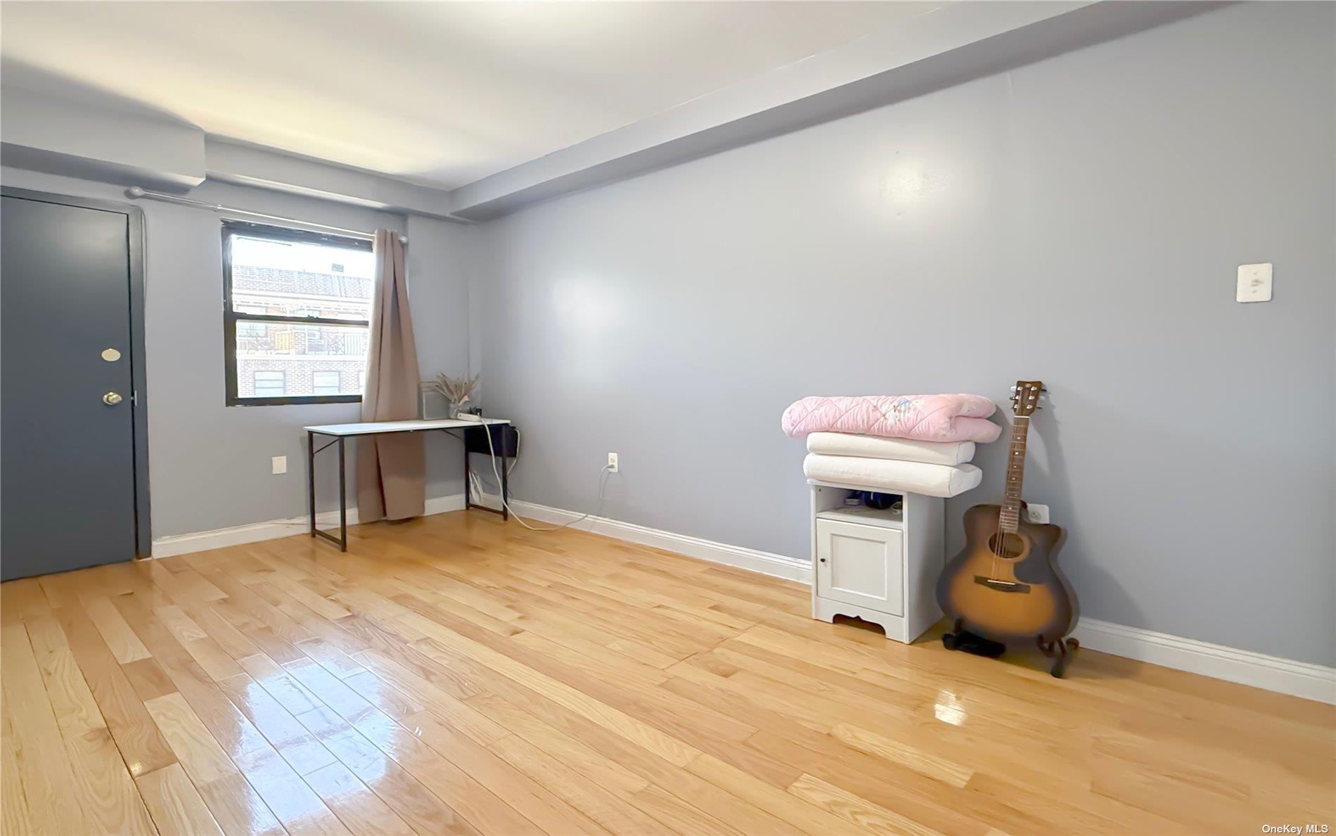 71-24 163rd Street #5A, Fresh Meadows, New York image 7