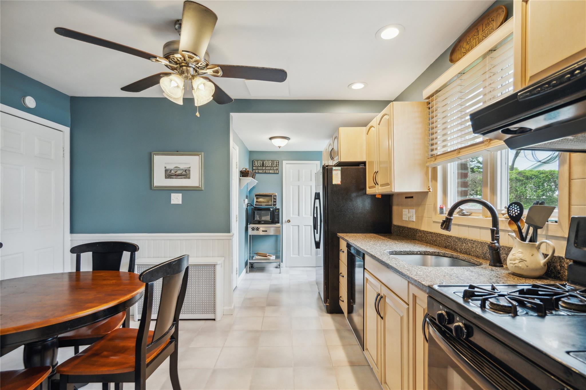 1515 Kenneth Avenue, Baldwin, New York image 12