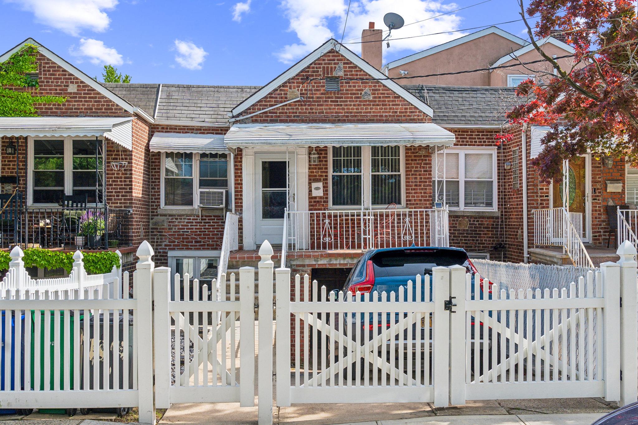Property for Sale at Waring Avenue, Bronx, New York - Bedrooms: 3 
Bathrooms: 2  - $750,000