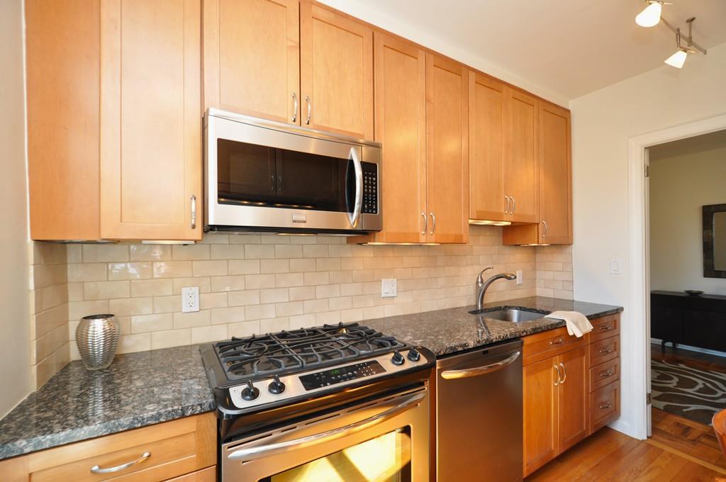Eastchester, New York 10583, United States, 1 Bedroom Bedrooms, ,1 BathroomBathrooms,Residential,Active,94645