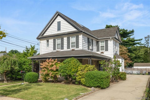 Photo of 1967 Oakland Avenue, Wantagh, NY 11793 (MLS # 1041534)