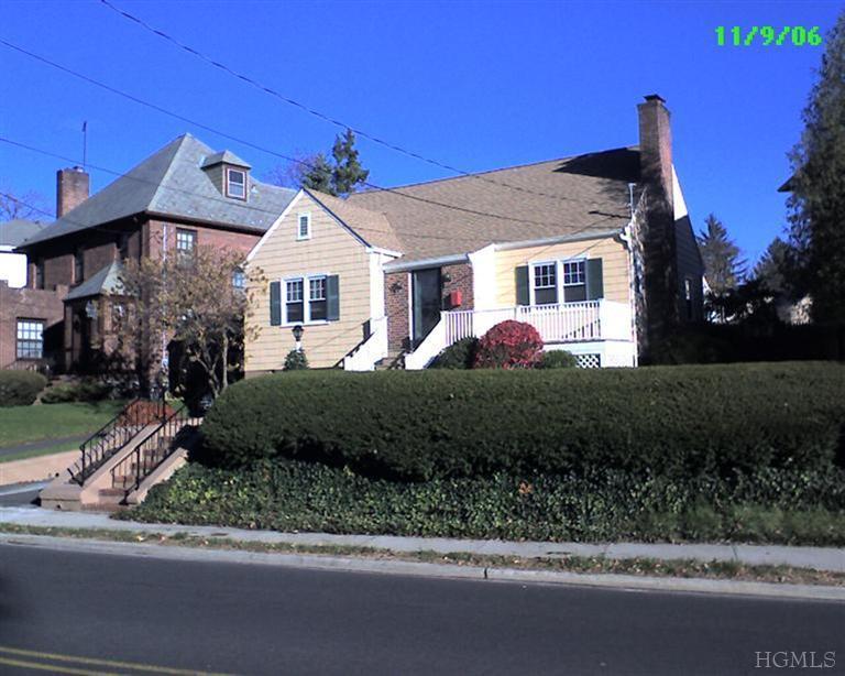 N Regent Street, Port Chester, New York - 3 Bedrooms  
3 Bathrooms  
12 Rooms - 