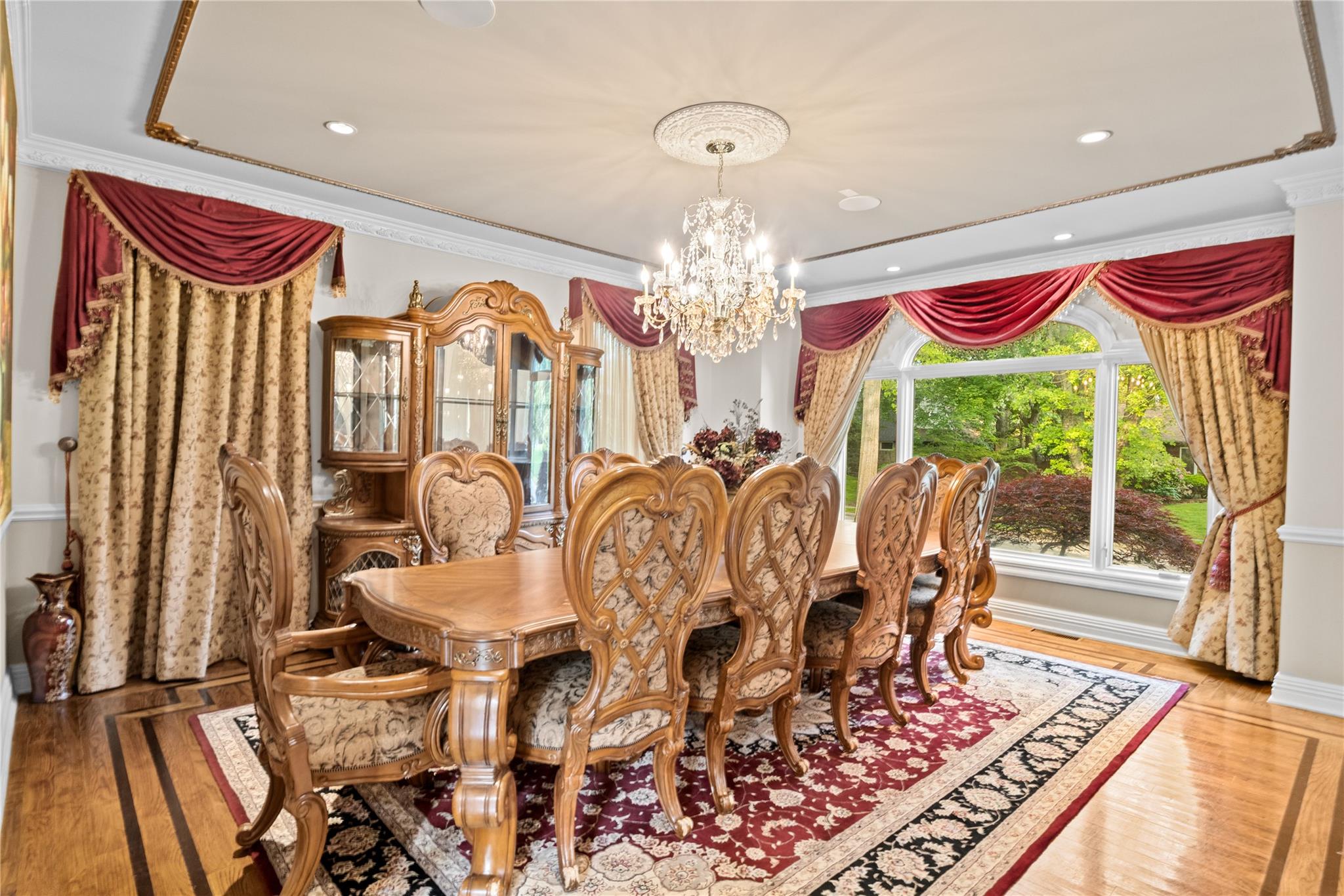 33 Snapdragon Lane, Roslyn Heights, New York image 11