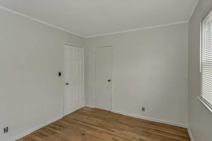 16 Eleanor Road, Plainview, New York image 14