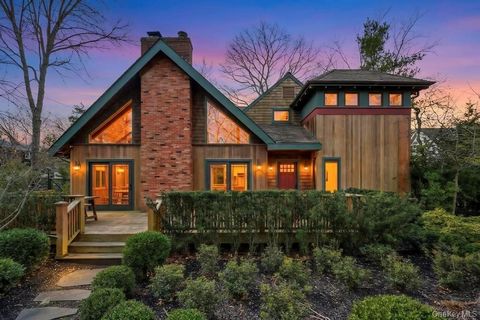 150 Copeces Lane East Hampton NY 11937