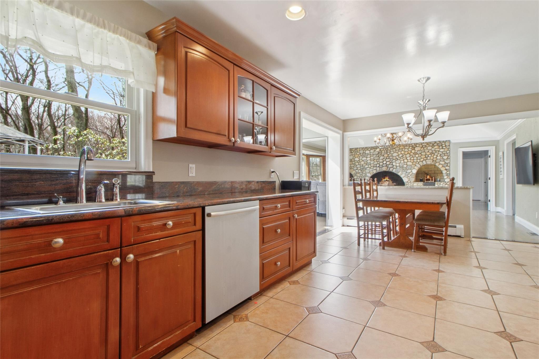 107 Park Lane, West Harrison, New York image 7
