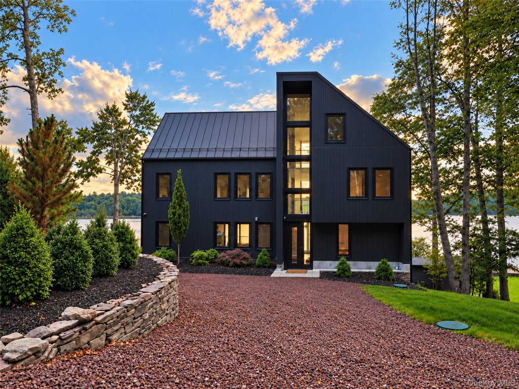 Photo of 129 Starlight Road, Monticello, NY 12701 (MLS # 1049043)