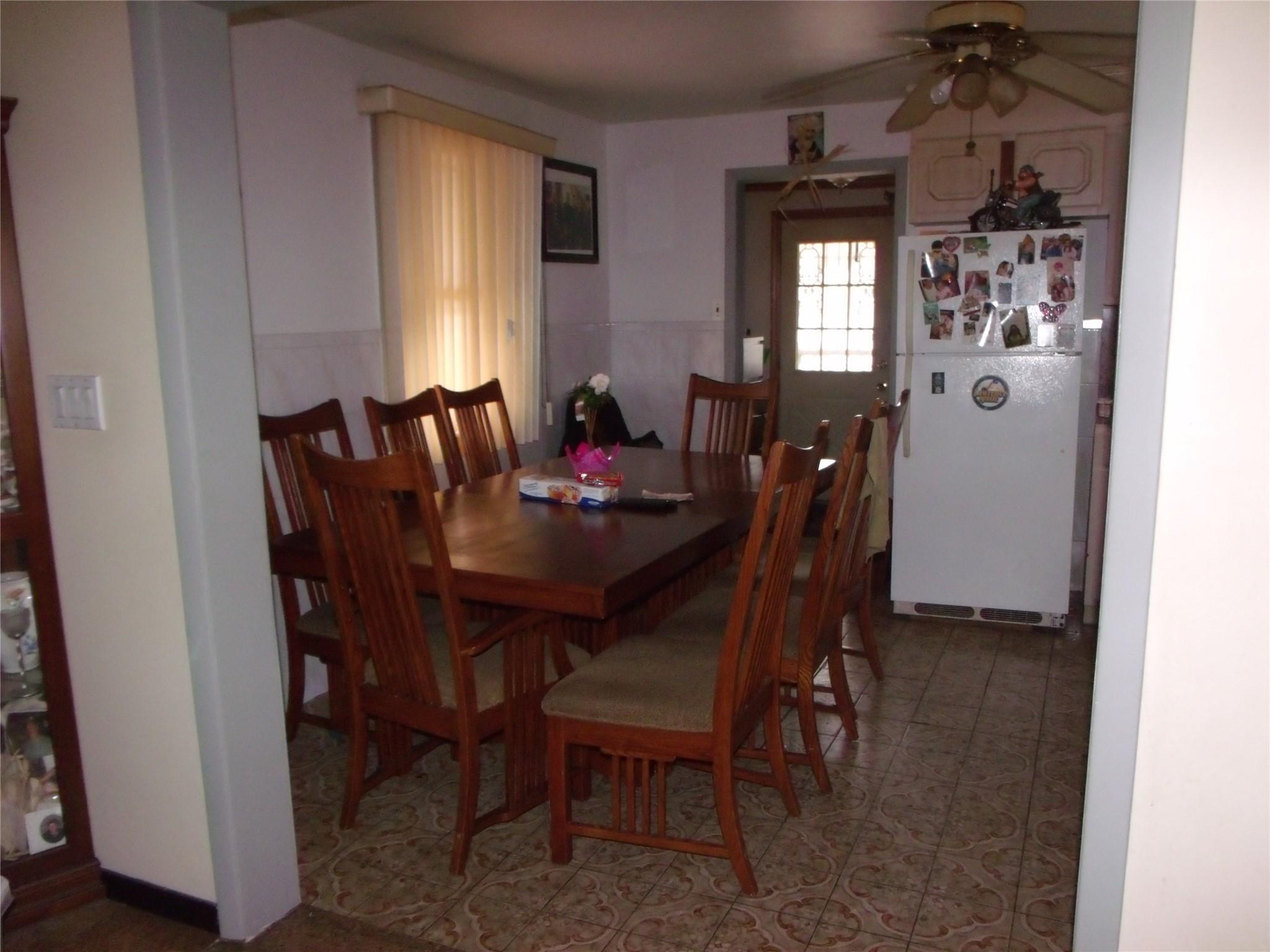 145 Bayview Avenue, Inwood, New York image 2