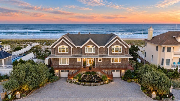 747 DUNE RD, WESTHAMPTON BEACH, NY 11978 - Image 12c8a0b8da706d8739e3b814f91e79a9/3223301126