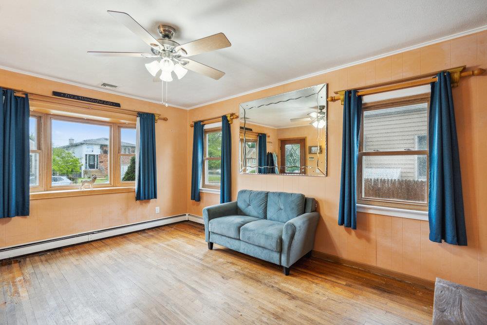 129 Deauville Parkway, Lindenhurst, New York image 11