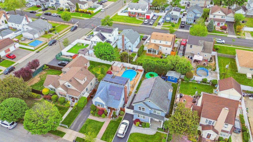 129 Deauville Parkway, Lindenhurst, New York image 33