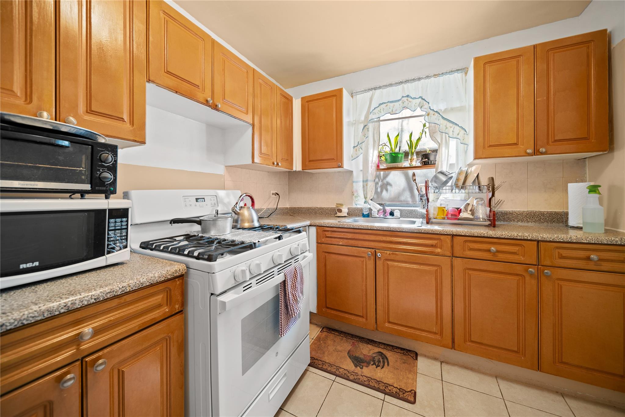 1199 East 53rd Street St #1D, Brooklyn, New York image 5