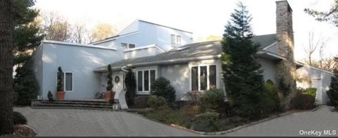 26 Woodedge Trail Quogue NY 11959