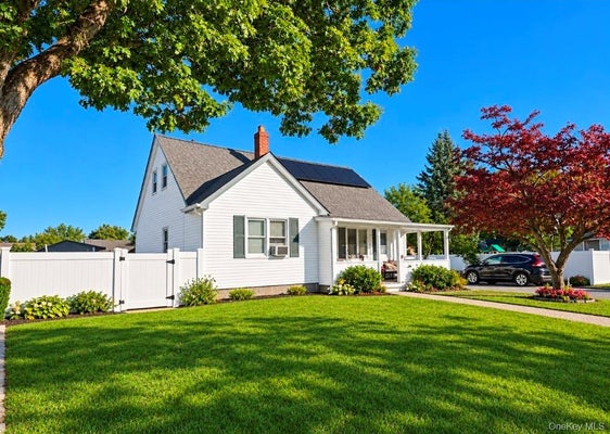 81 WESTWOOD AVE, DEER PARK, NY 11729 - Image 12ee6a8533f1eccb6786664ac7ff86bc/3950743224