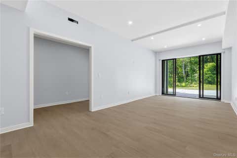 Tiny photo for 41 Mead Road, Armonk, NY 10504 (MLS # 999973)