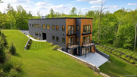Tiny photo for 41 Mead Road, Armonk, NY 10504 (MLS # 999973)