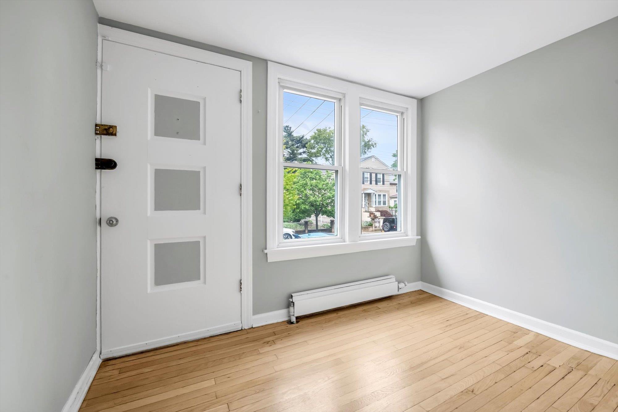 1559 Lurting Avenue, Bronx, New York image 3